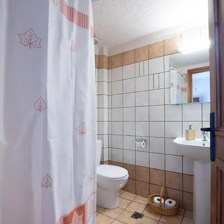 Nelfi's I - * أراخوفا